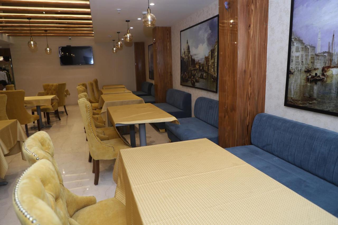 The Royal Class Hotel Gwalior Luaran gambar