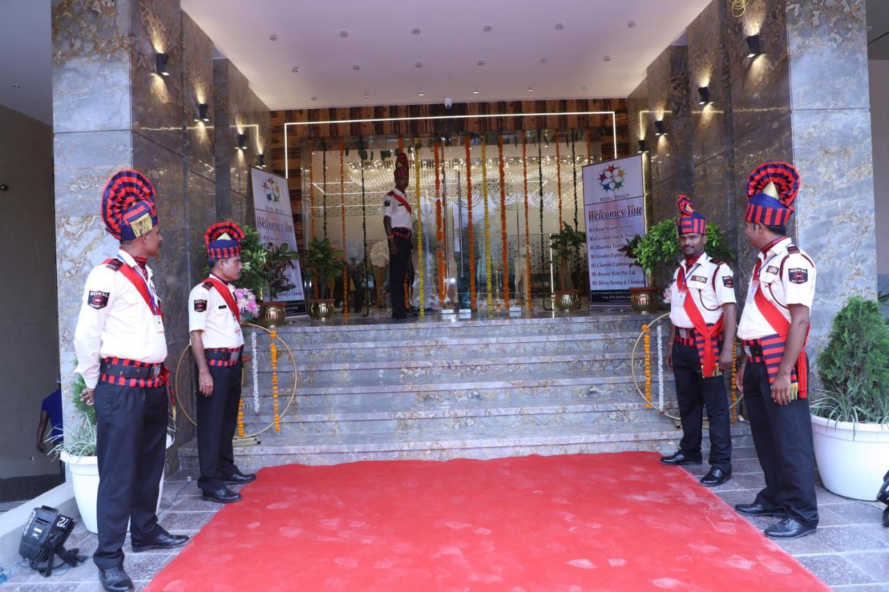 The Royal Class Hotel Gwalior Luaran gambar