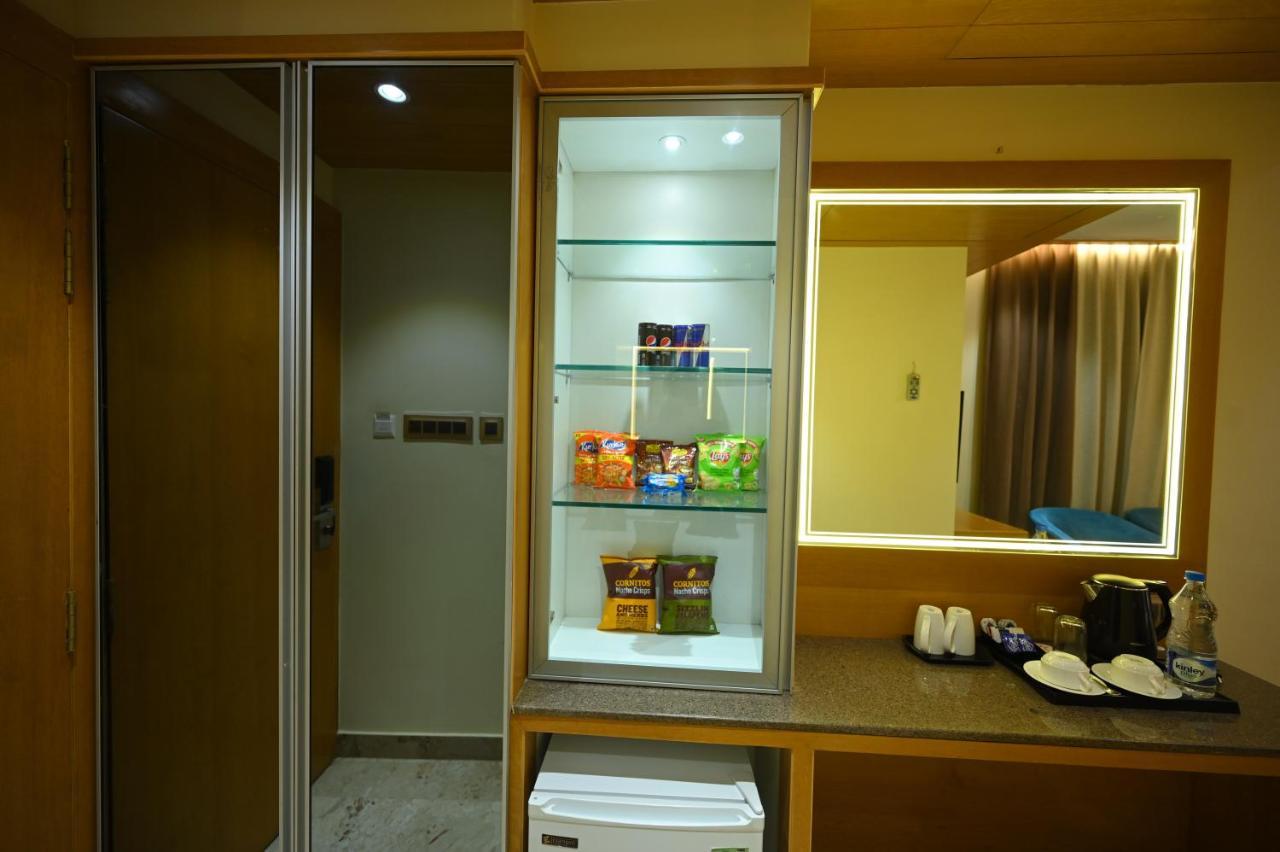 The Royal Class Hotel Gwalior Luaran gambar