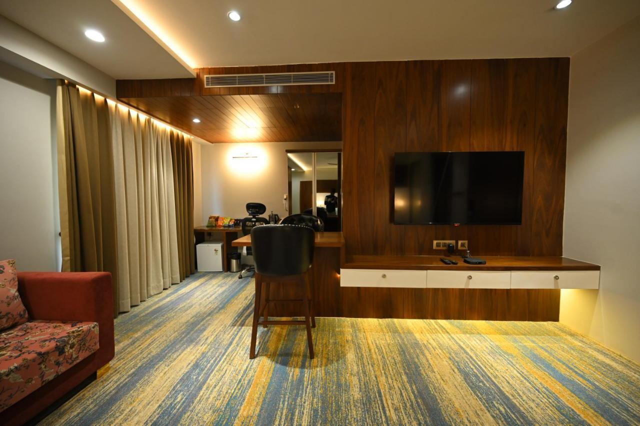 The Royal Class Hotel Gwalior Luaran gambar