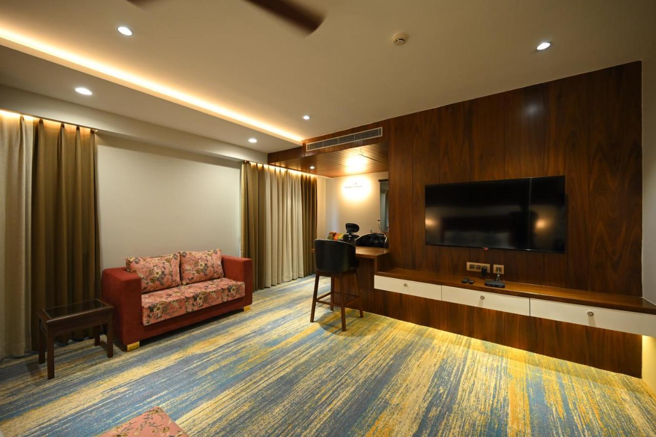 The Royal Class Hotel Gwalior Luaran gambar